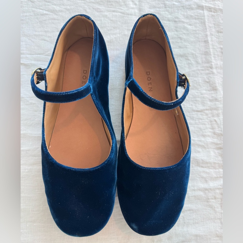 DOÉN MARY JANES, 💙 Velvet Flats, Shoes, Royal Blue, Rare, Size 39.5